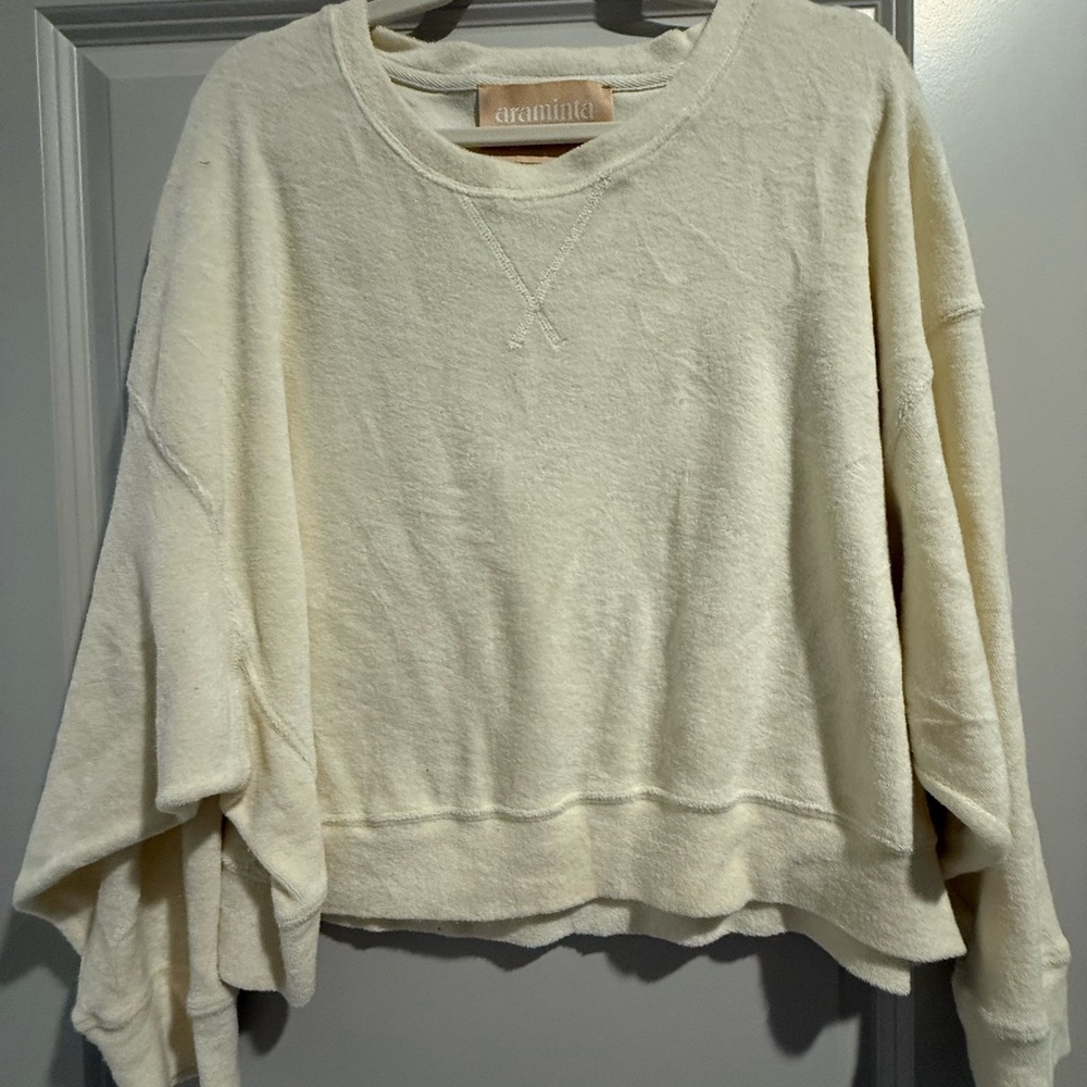 Dreaminka Women's Cream Sweatshirt